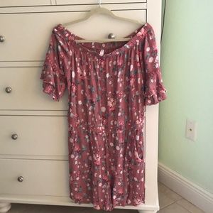 Off the shoulder floral romper